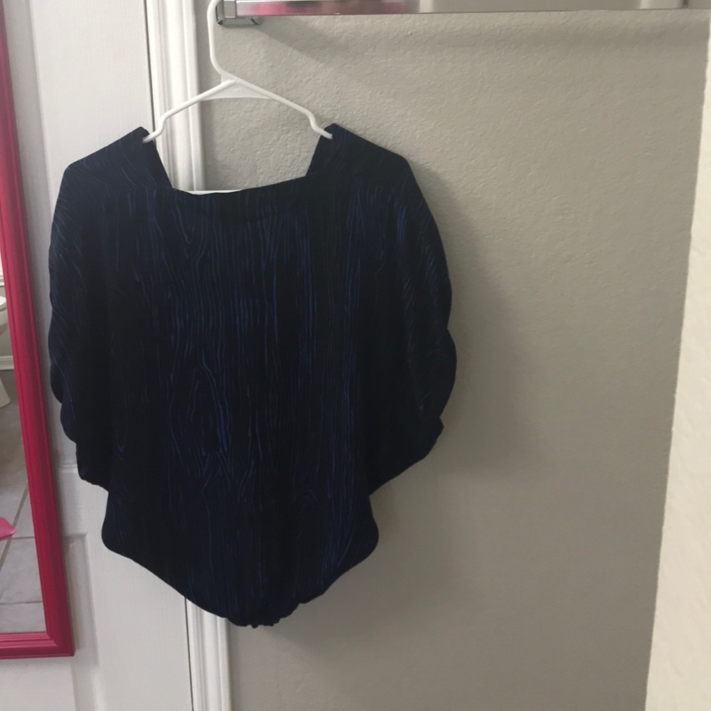 Dvf - Picture 2 of 3